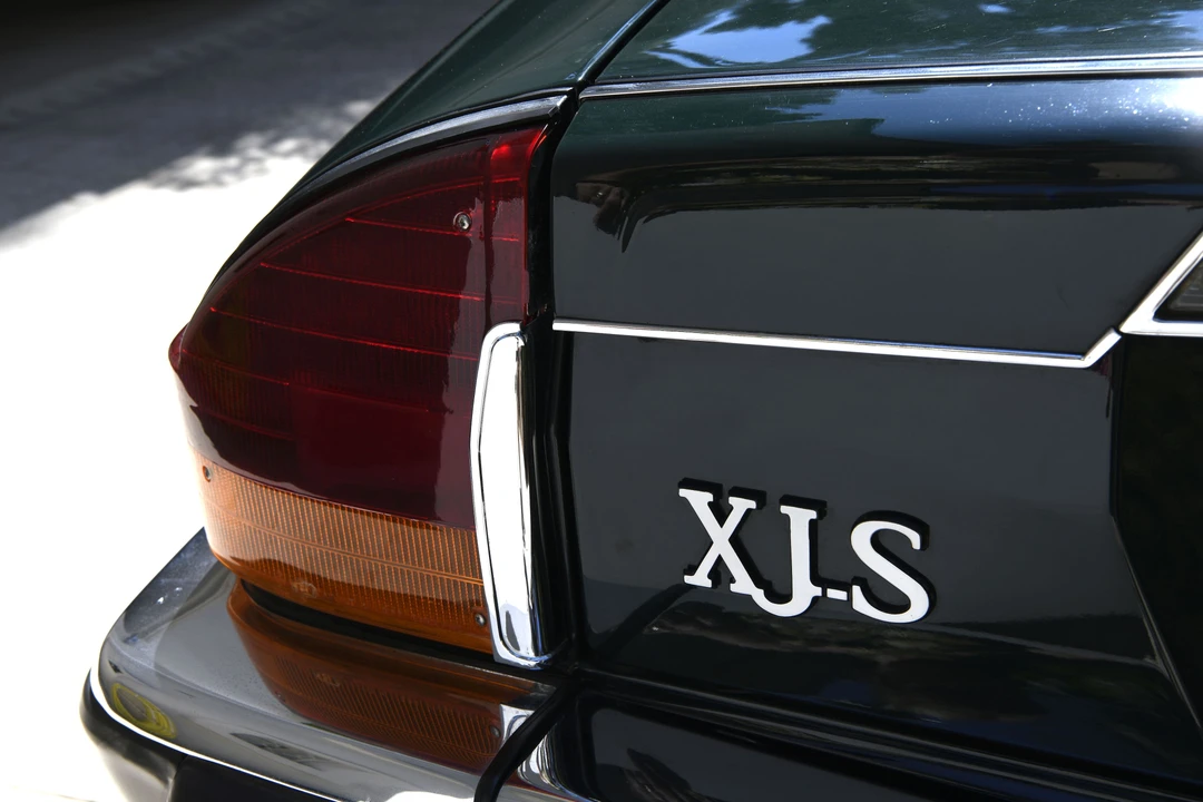 1988 Jaguar XJS Convertible - Image 21 of 27