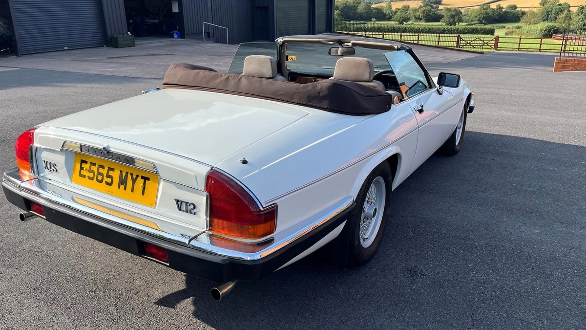 1988 Jaguar XJS Convertible - Image 12 of 30