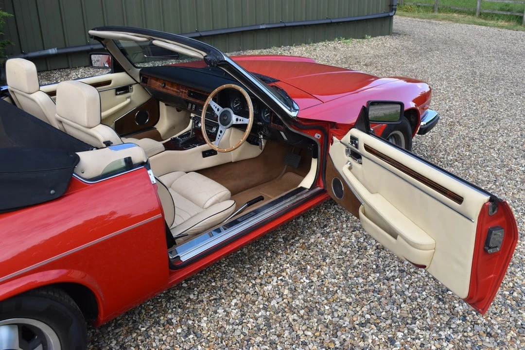 1988 Jaguar XJS Convertible - Image 22 of 30