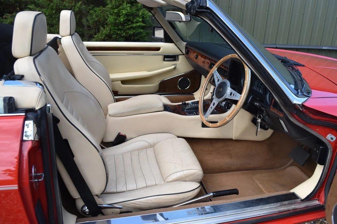 1988 Jaguar XJS Convertible - Image 23 of 30