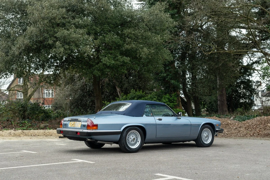 1988 Jaguar XJS Convertible - Image 29 of 30