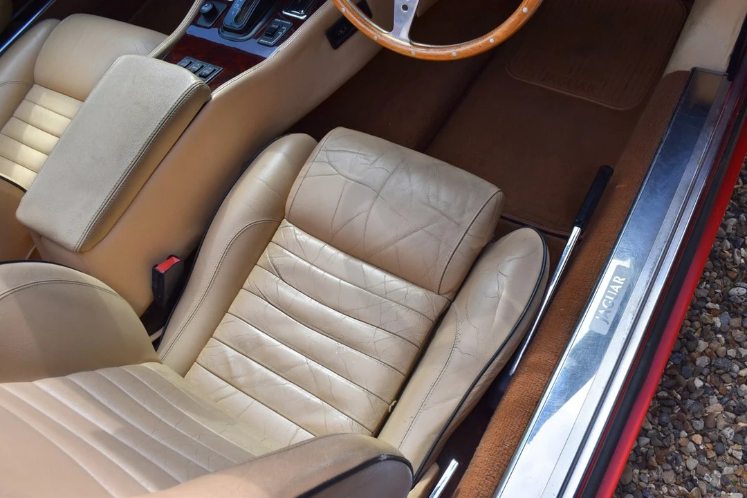 1988 Jaguar XJS Convertible - Image 27 of 30