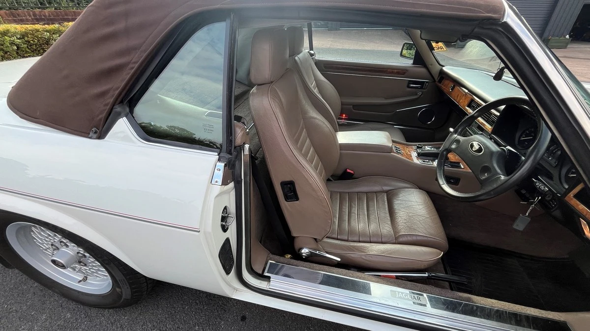 1988 Jaguar XJS Convertible - Image 30 of 30
