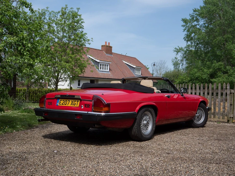 1988 Jaguar XJS Convertible - Image 15 of 30