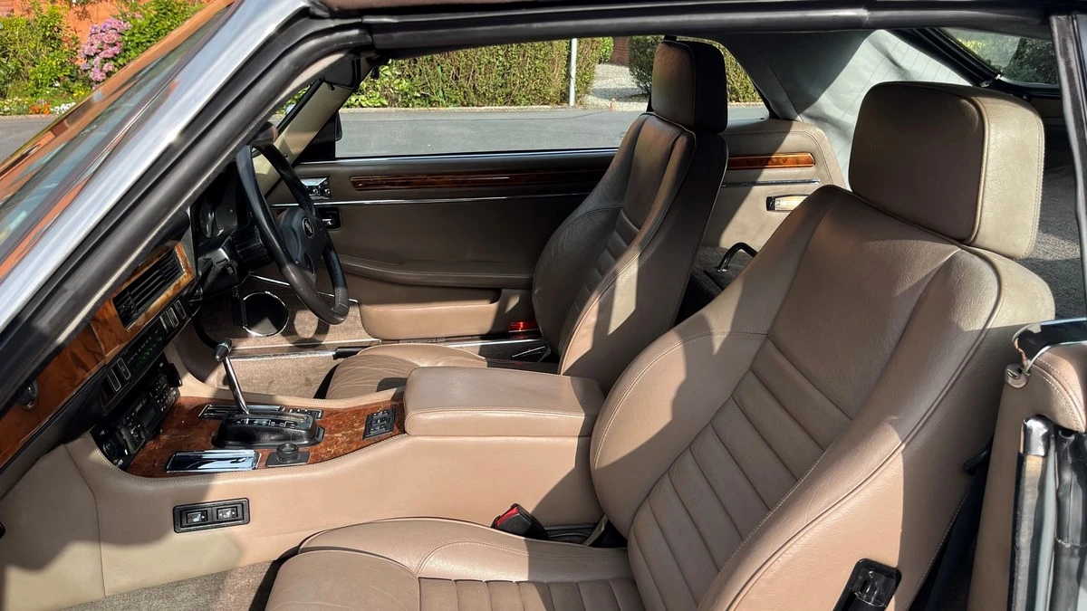 1988 Jaguar XJS Convertible - Image 28 of 30