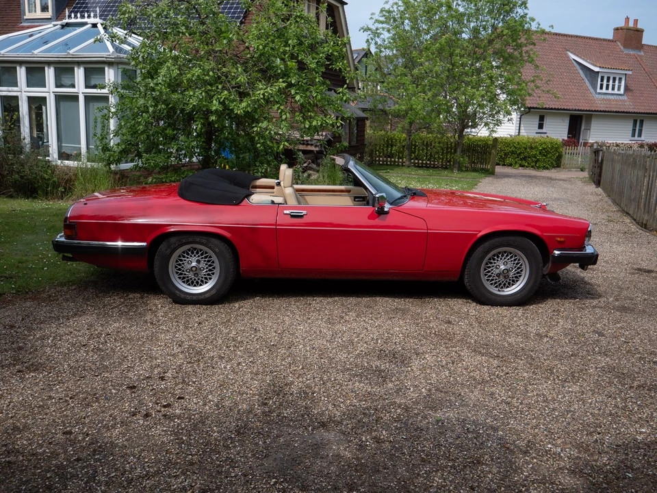 1988 Jaguar XJS Convertible - Image 16 of 30