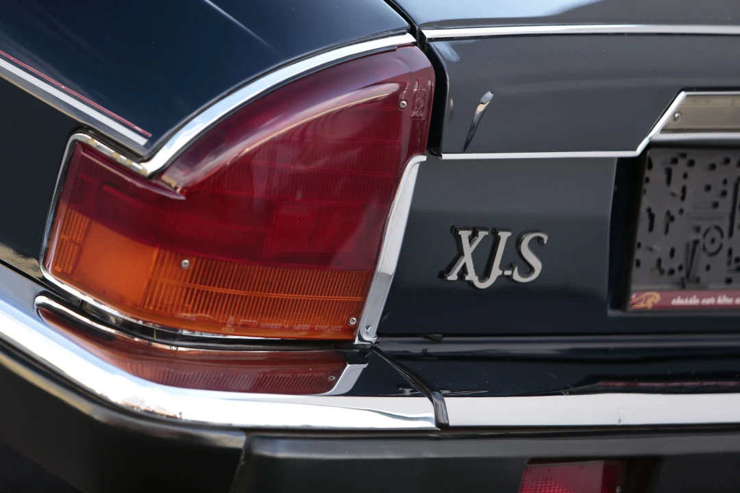 1988 Jaguar XJS Convertible - Image 2 of 10