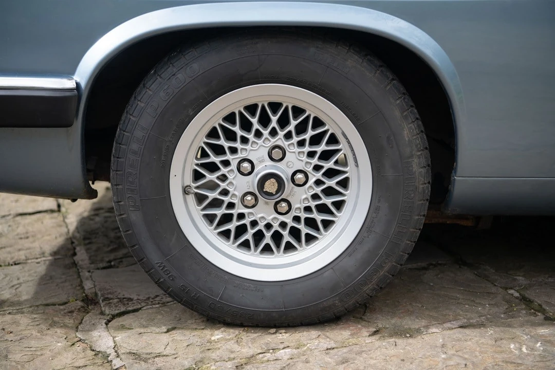 1988 Jaguar XJS Convertible - Image 26 of 31