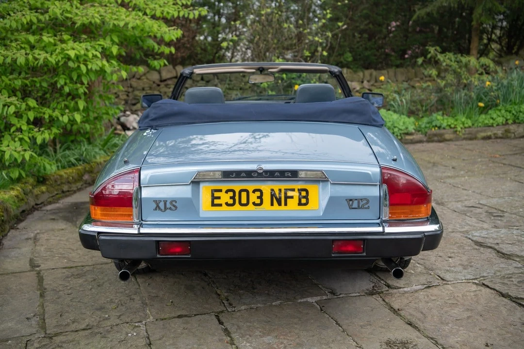 1988 Jaguar XJS Convertible - Image 11 of 31