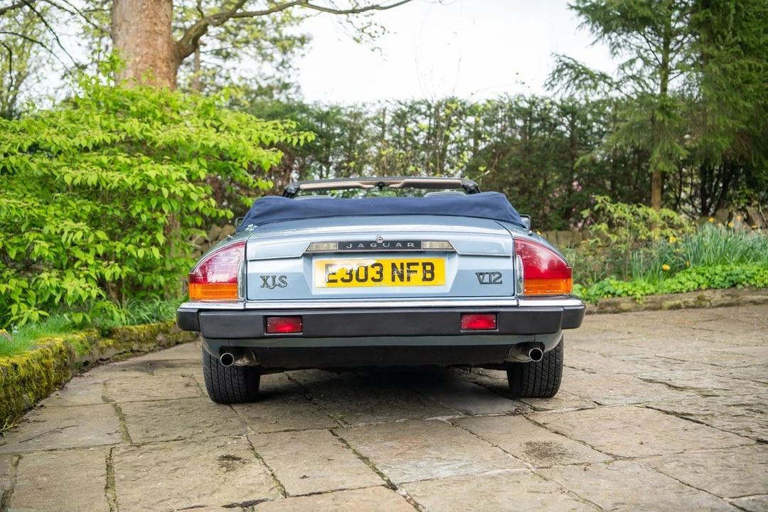 1988 Jaguar XJS Convertible - Image 10 of 31