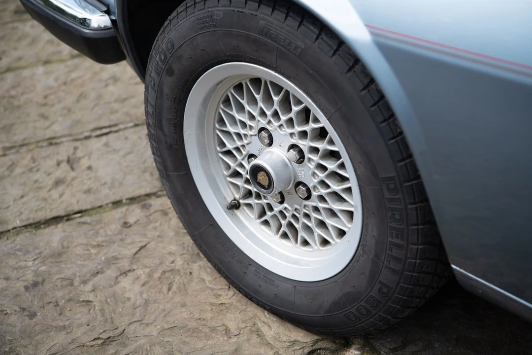 1988 Jaguar XJS Convertible - Image 28 of 31