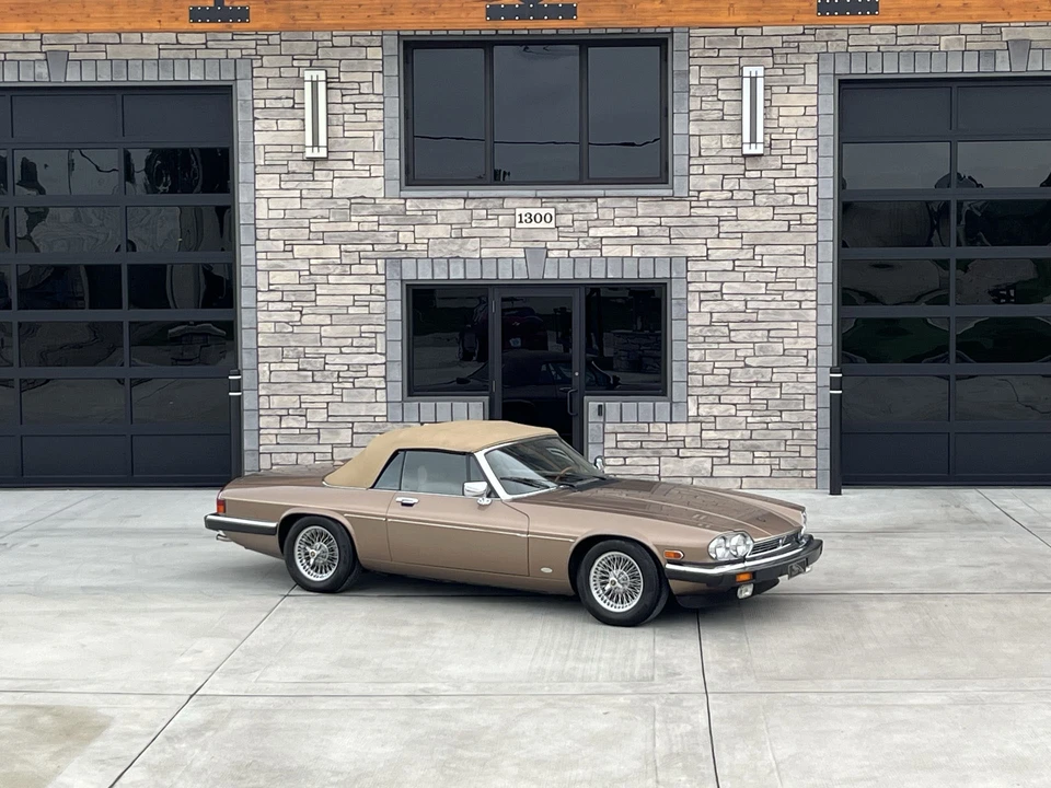 1988 Jaguar XJS Convertible - Image 5 of 31