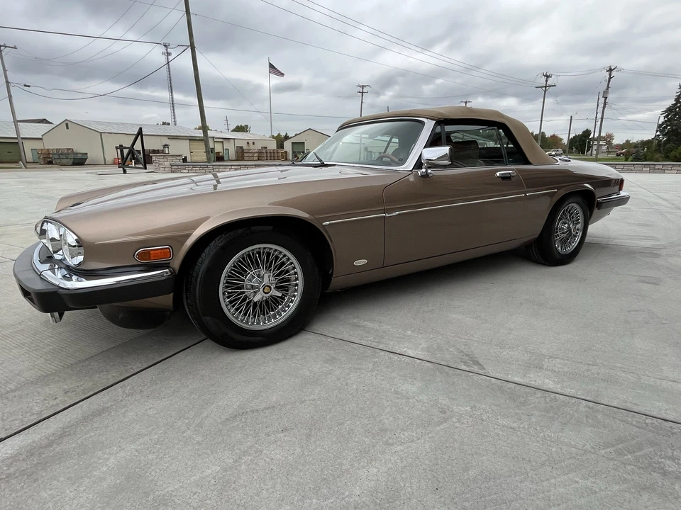 1988 Jaguar XJS Convertible - Image 10 of 31