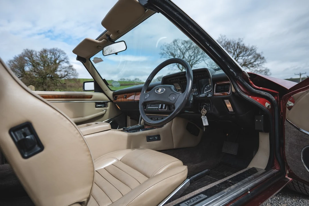 1988 Jaguar XJS Convertible - Image 27 of 30