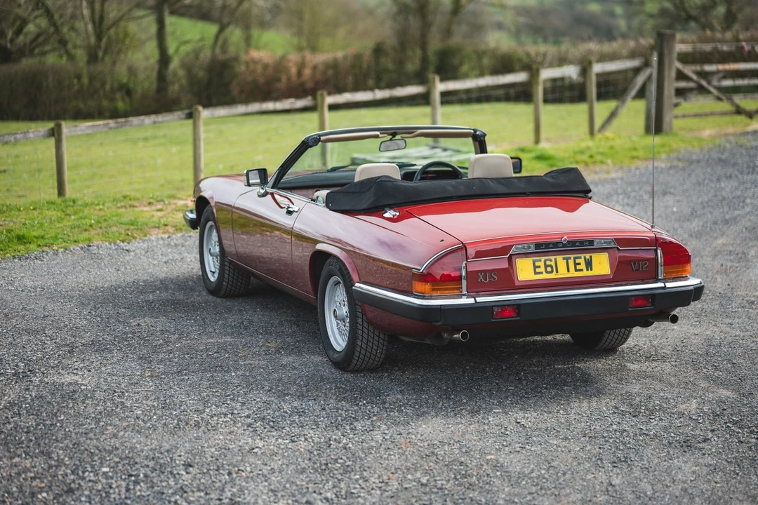 1988 Jaguar XJS Convertible - Image 10 of 30