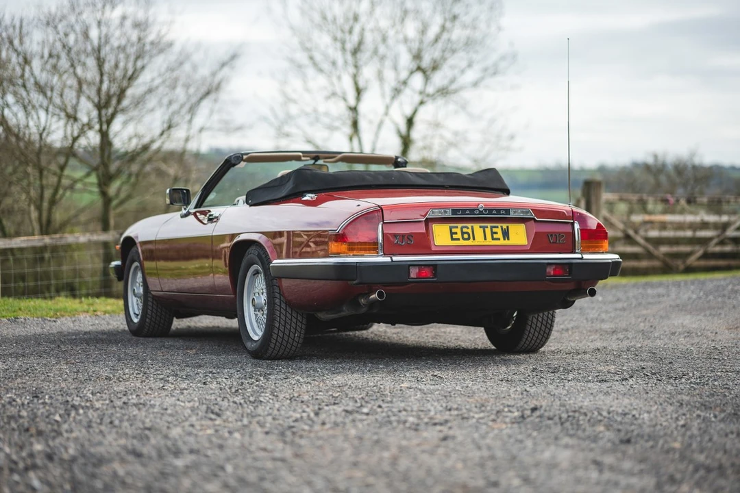 1988 Jaguar XJS Convertible - Image 14 of 30