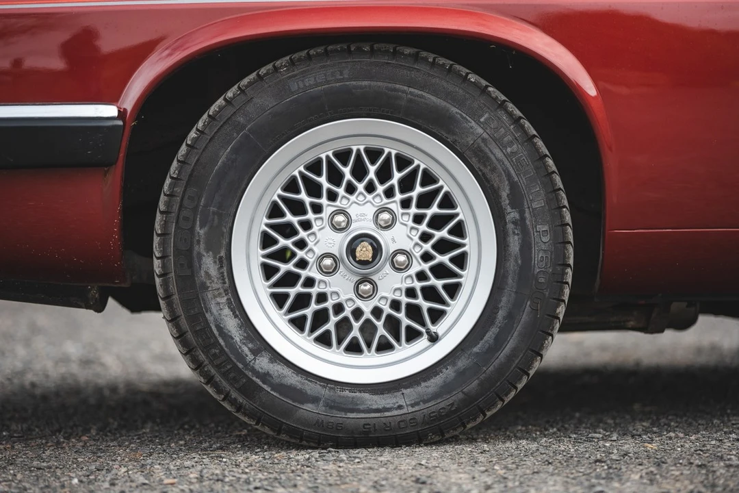 1988 Jaguar XJS Convertible - Image 22 of 30