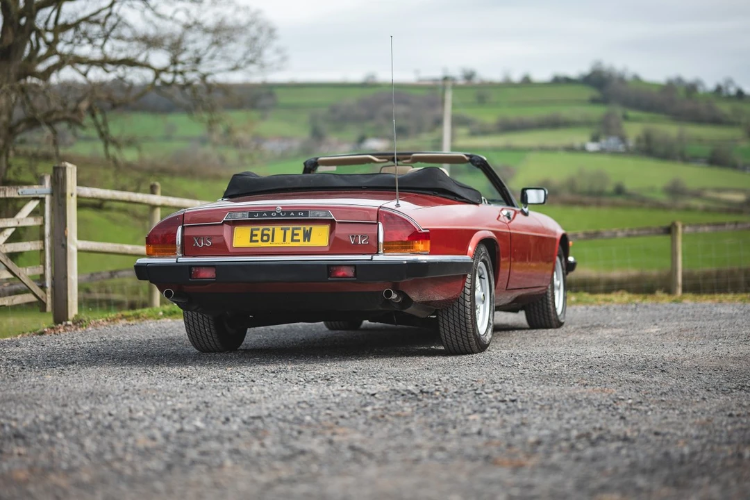 1988 Jaguar XJS Convertible - Image 8 of 30