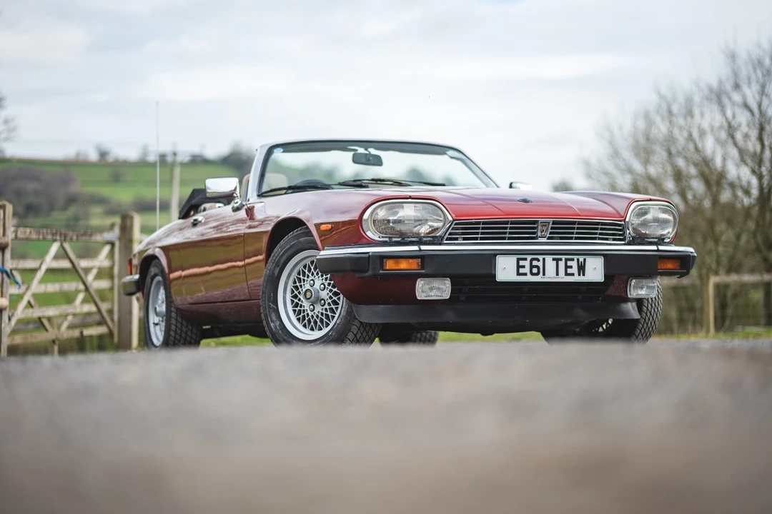 1988 Jaguar XJS Convertible - Image 15 of 30