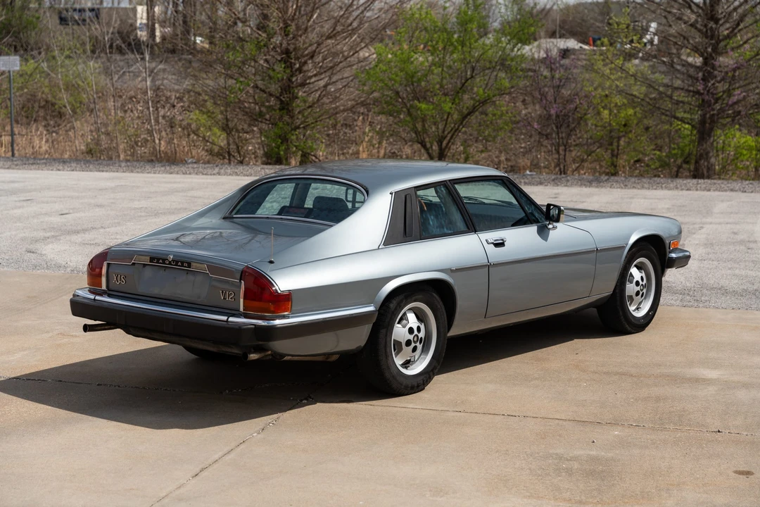 1988 Jaguar XJS Pre-Facelift V12 - Image 17 of 31