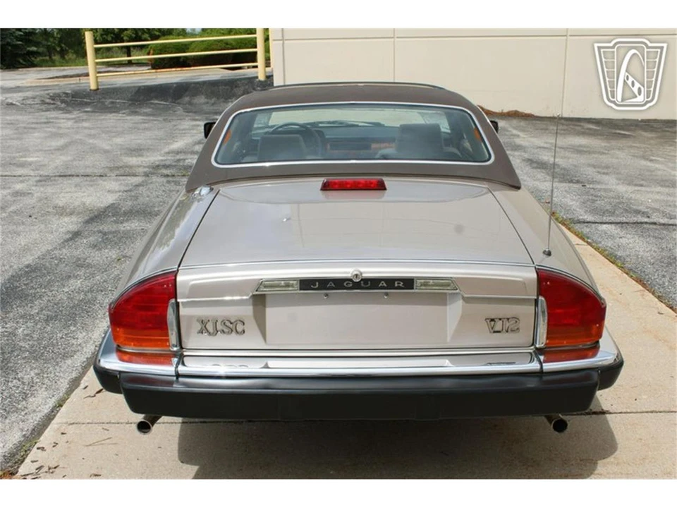 1988 Jaguar XJ40 XJ - Image 8 of 31