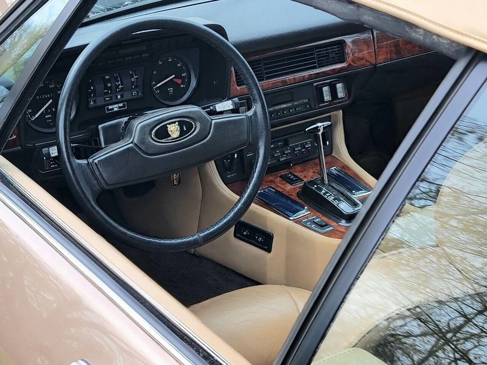 1988 Jaguar XJ40 XJ - Image 18 of 31