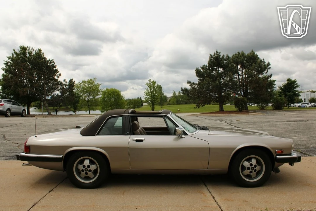 1988 Jaguar XJ Series 3 - Image 7 of 12