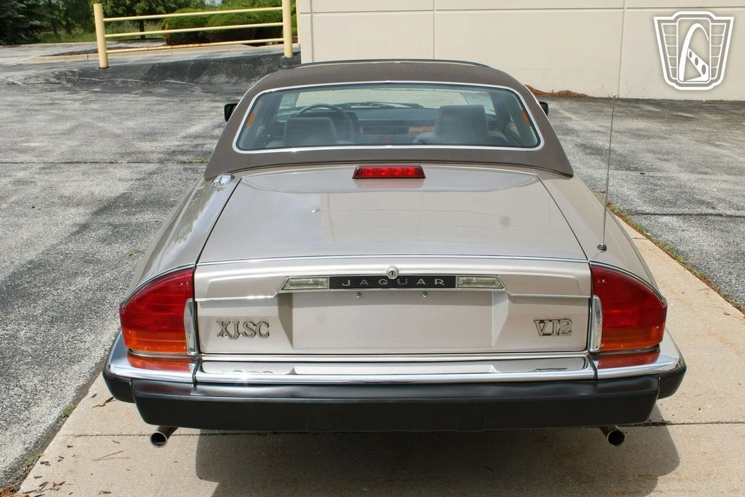 1988 Jaguar XJ Series 3 - Image 9 of 12