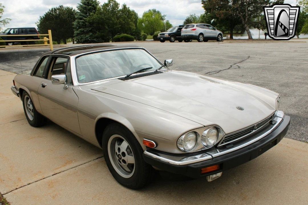 1988 Jaguar XJS Convertible - Image 4 of 12