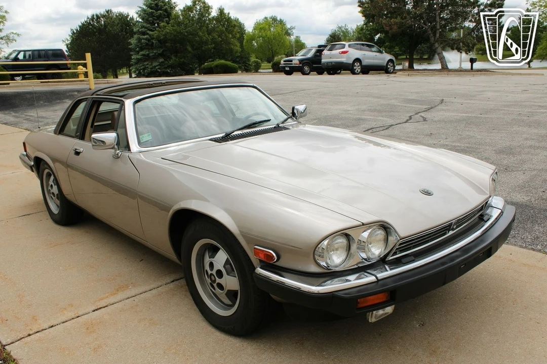 1988 Jaguar XJ Series 3 - Image 6 of 12