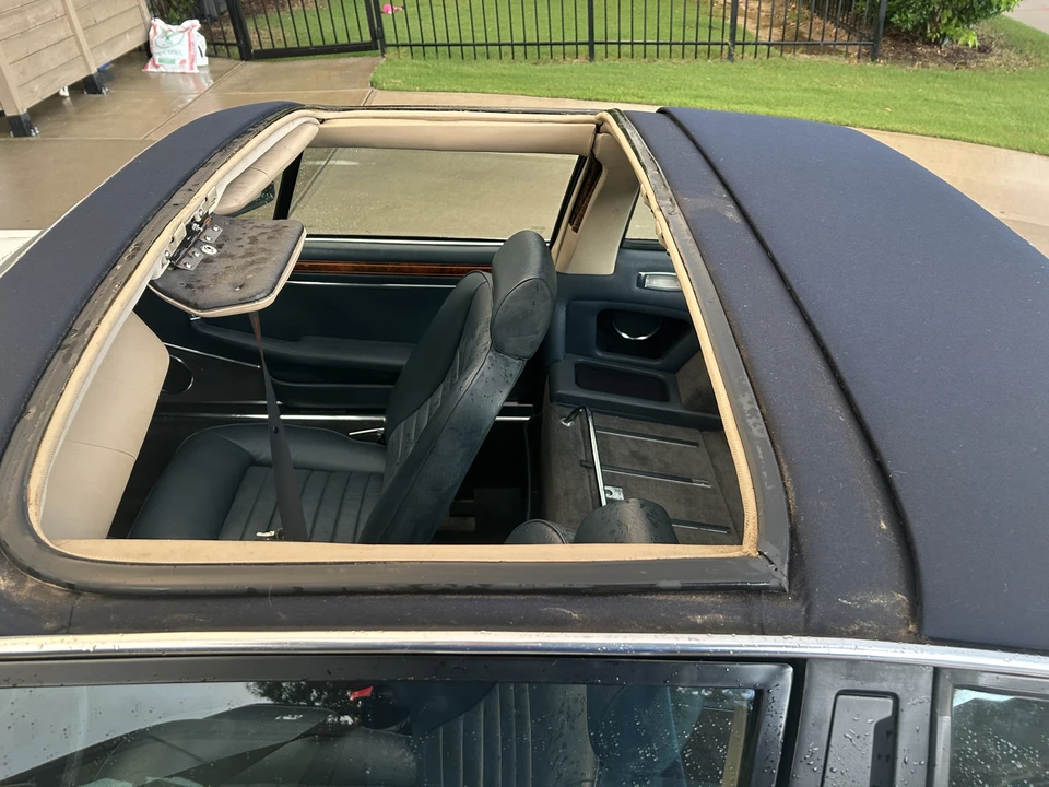 1988 Jaguar XJS Convertible - Image 30 of 31