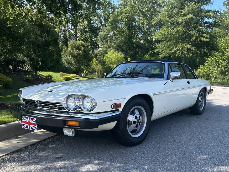 1988 Jaguar XJS Convertible - Image 2 of 31