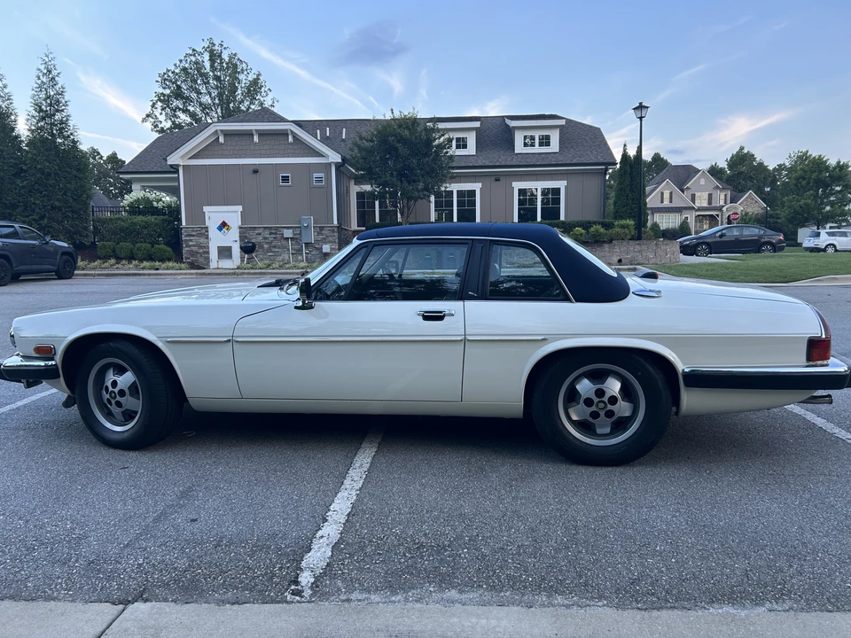 1988 Jaguar XJS Convertible - Image 22 of 31