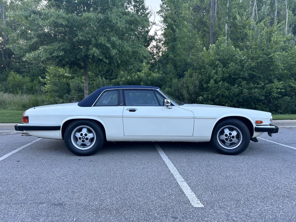 1988 Jaguar XJS Convertible - Image 11 of 31