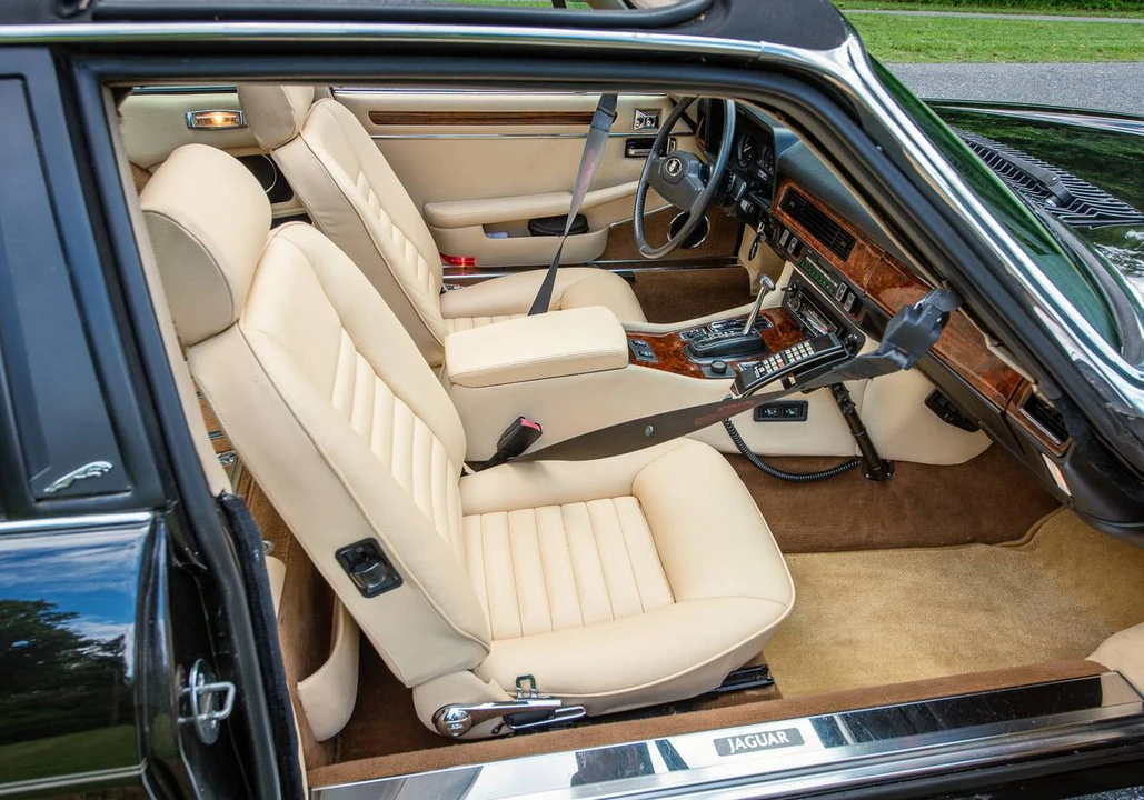 1988 Jaguar XJS Pre-Facelift V12 - Image 10 of 19
