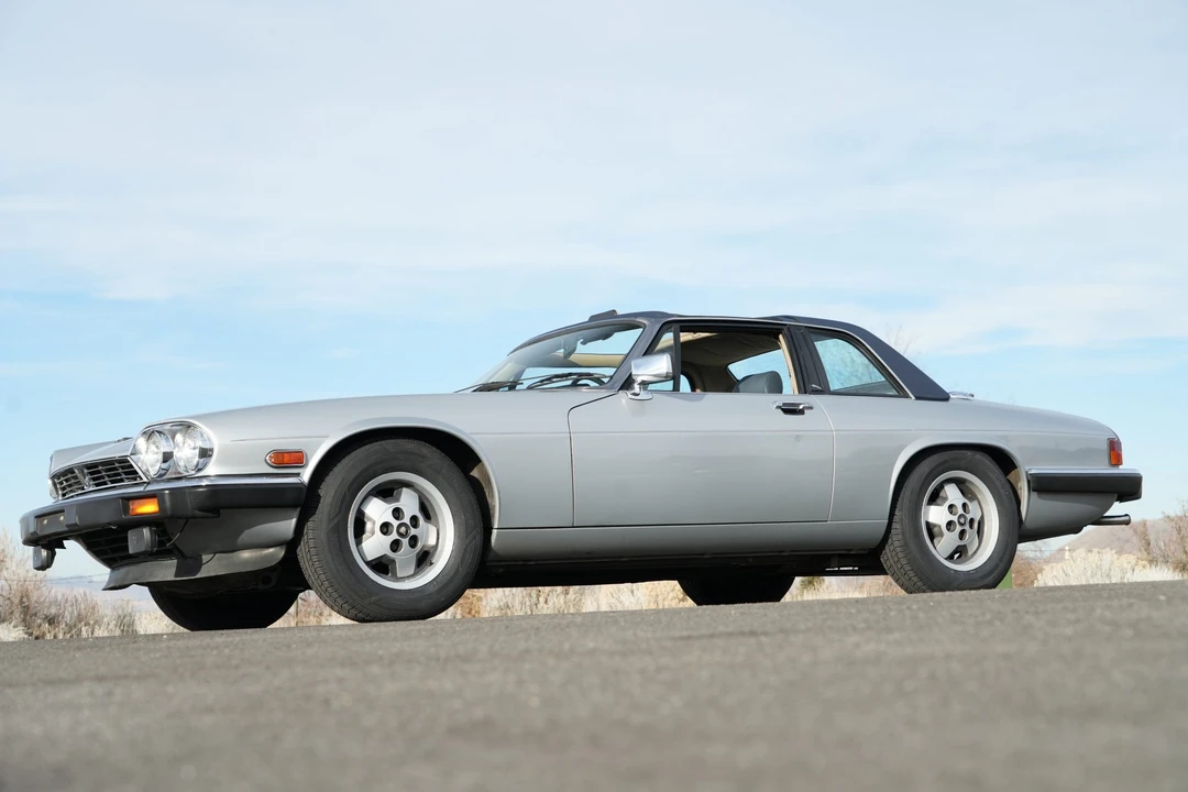 1988 Jaguar XJS Convertible - Image 22 of 31