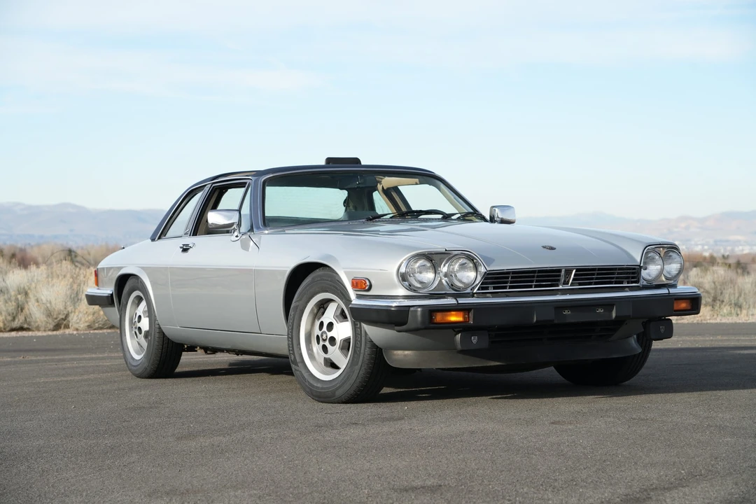 1988 Jaguar XJS Convertible - Image 12 of 31