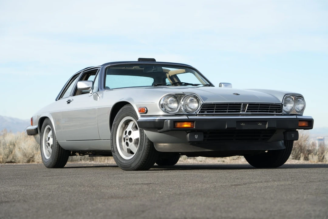 1988 Jaguar XJS Convertible - Image 11 of 31