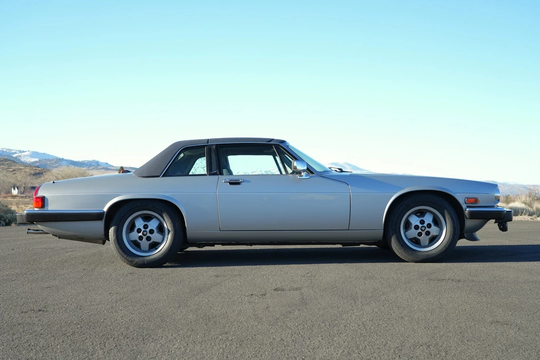 1988 Jaguar XJS Convertible - Image 10 of 31
