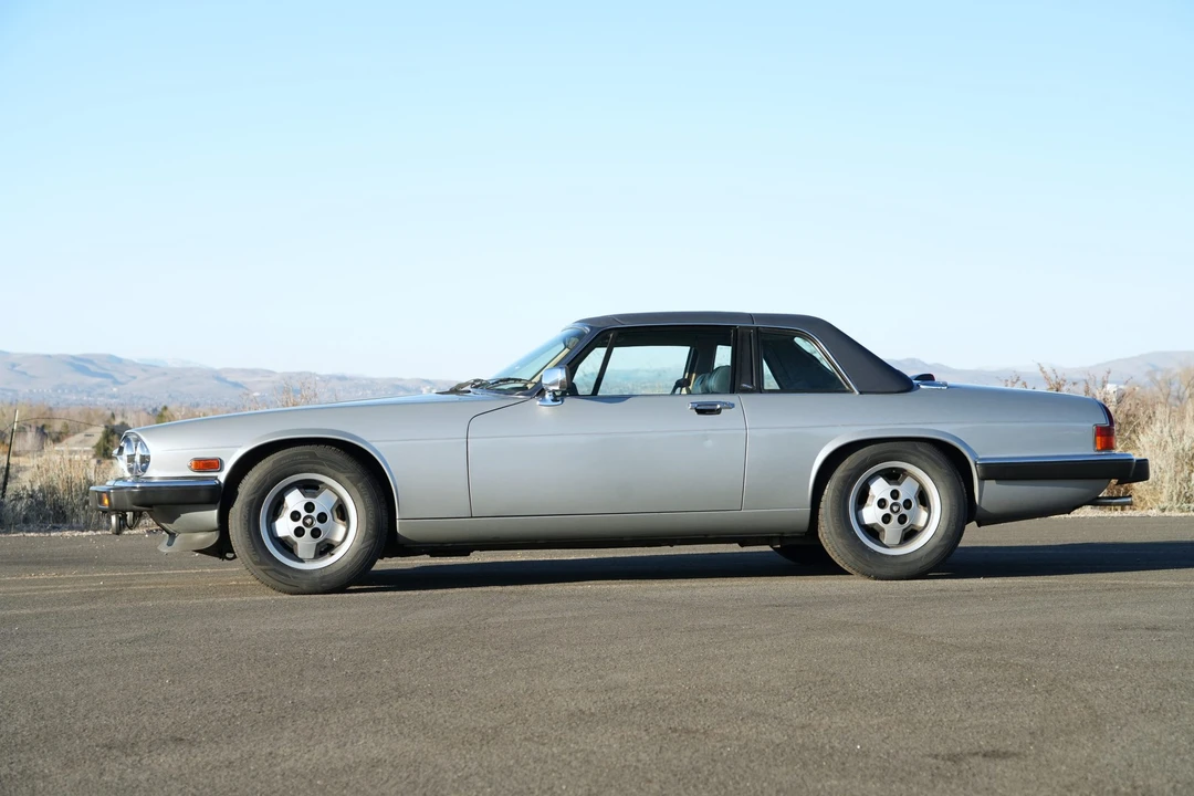 1988 Jaguar XJS Convertible - Image 28 of 31