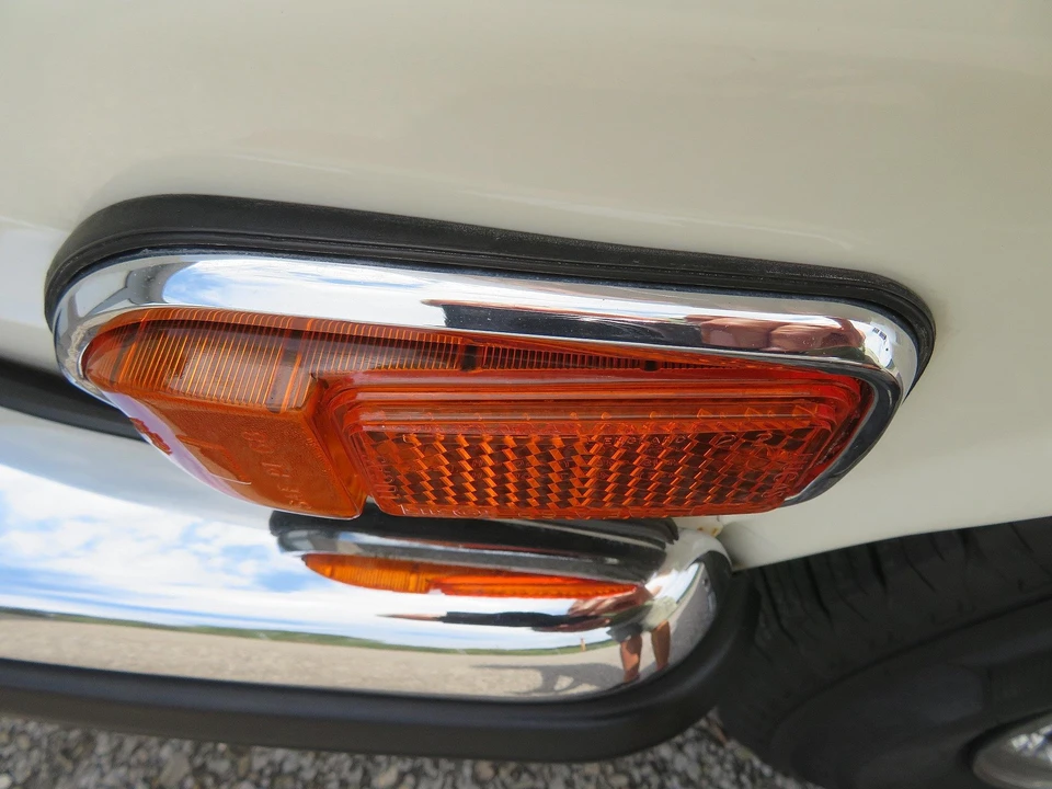 1988 Jaguar XJS Convertible - Image 29 of 31