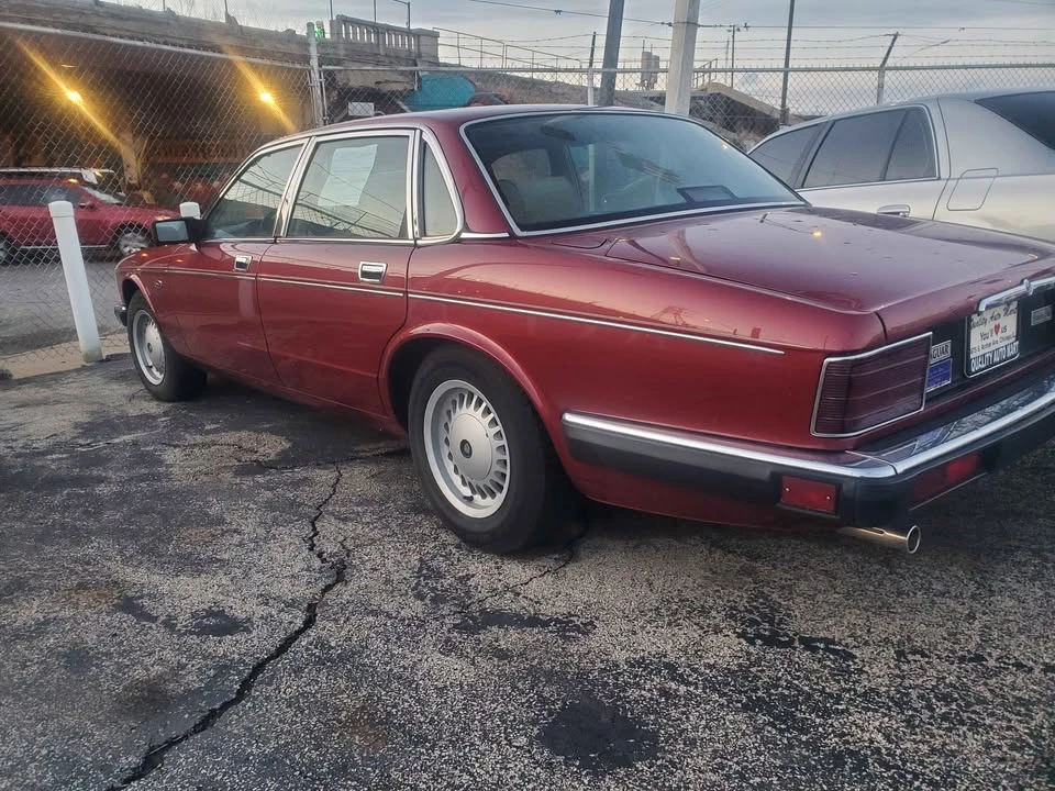 1988 Jaguar XJ40 XJ - Image 3 of 11