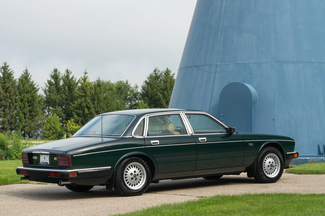 1988 Jaguar XJ40 XJ - Image 17 of 31