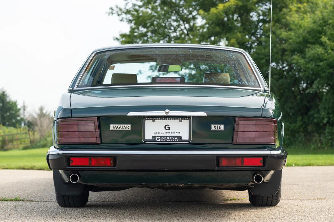 1988 Jaguar XJ40 XJ - Image 16 of 31