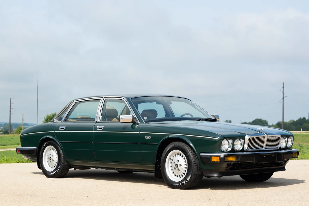 1988 Jaguar XJ40 XJ - Image 4 of 31