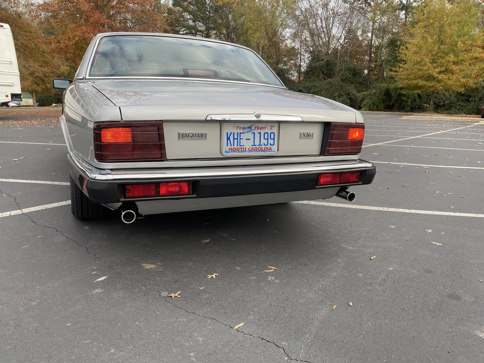 1988 Jaguar XJ40 XJ - Image 11 of 31