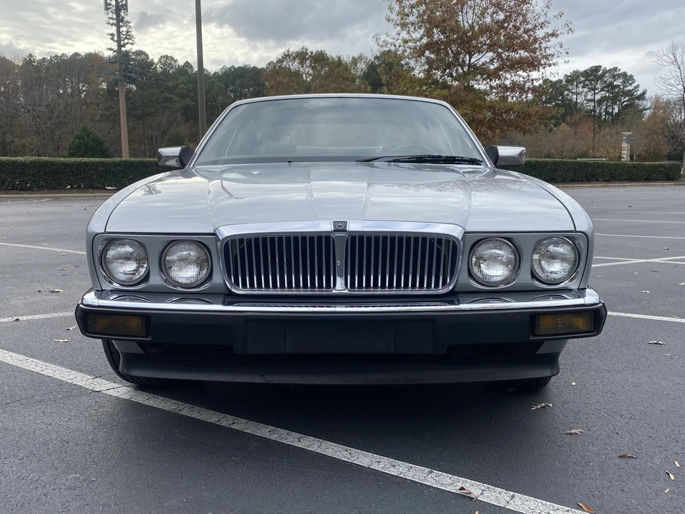 1988 Jaguar XJ40 XJ - Image 3 of 31