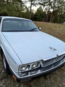 1988 Jaguar XJ6 Sedan