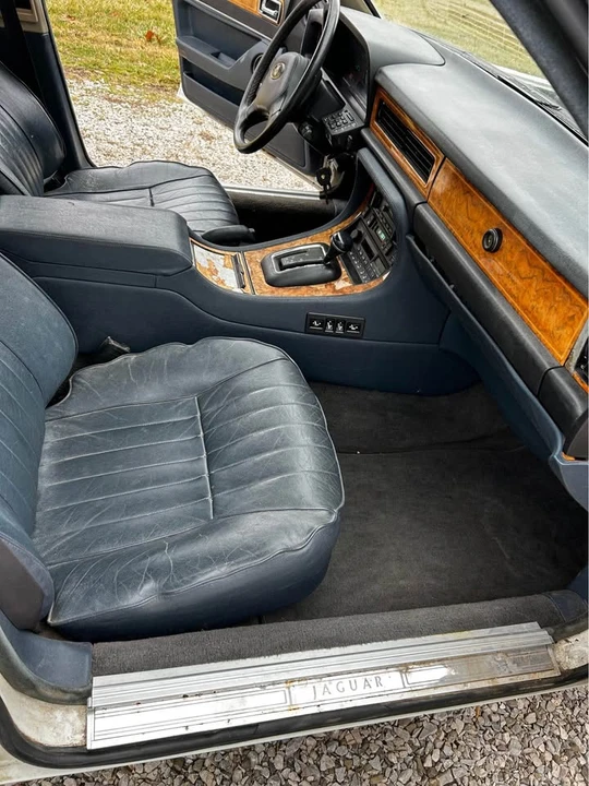 1988 Jaguar XJ40 XJ - Image 8 of 12