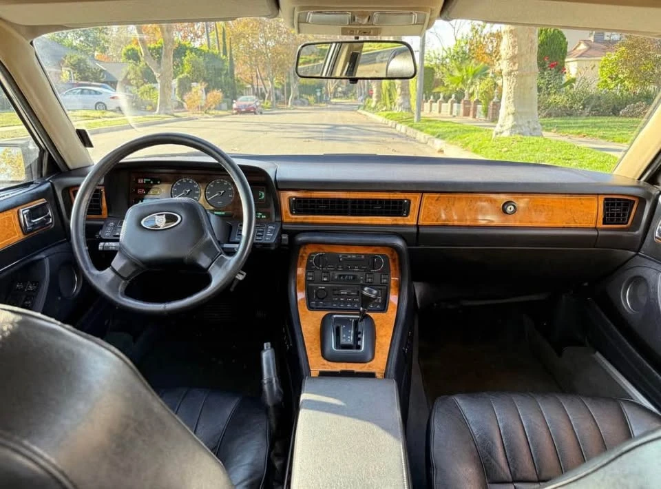 1988 Jaguar XJ40 XJ - Image 7 of 12